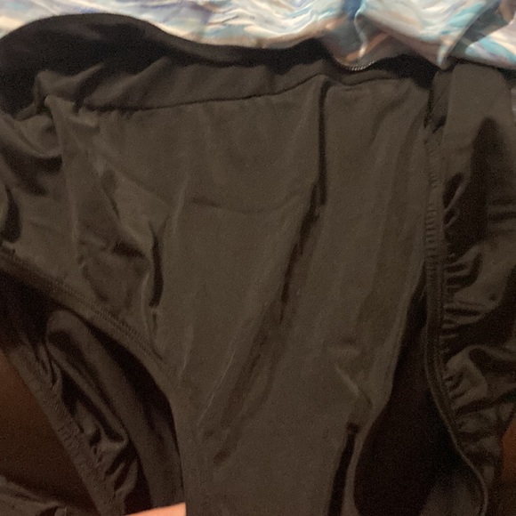 Longitude Playing Koi Triple Tier Tank Soft Cup Long Torso One Piece Swimsuit 16 - Picture 10 of 11